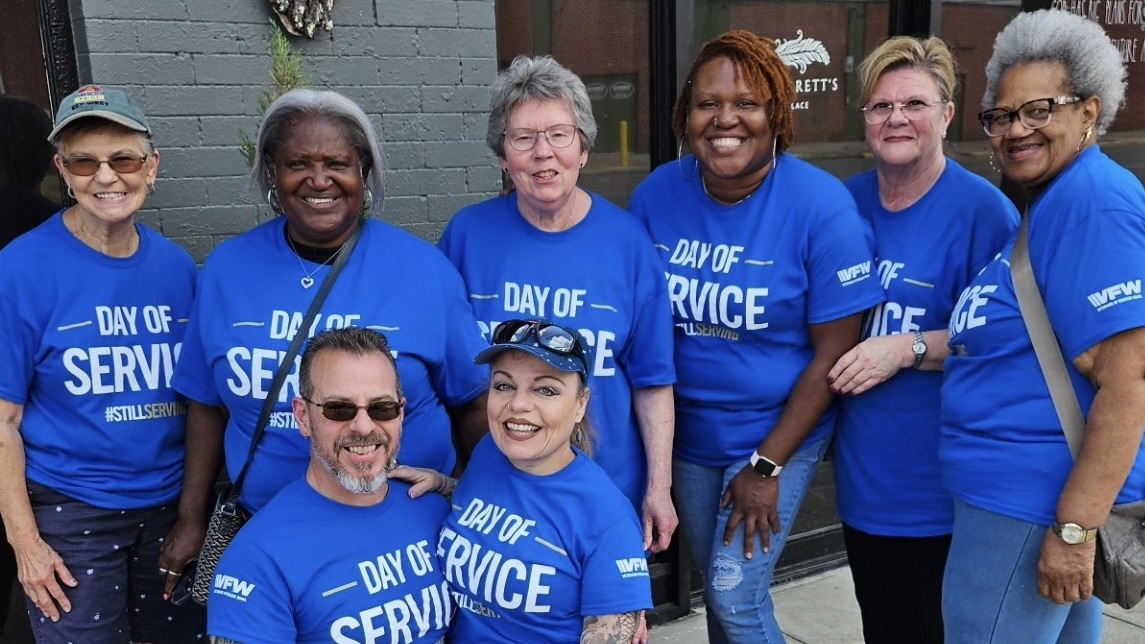 Vet Fam Support- Blue day shirt